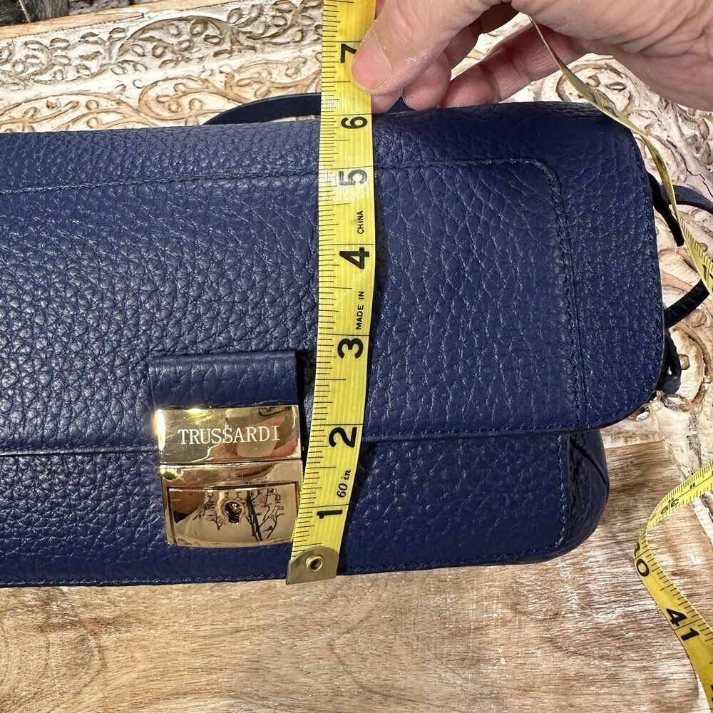 Tru Trussardi Flap Front Satchel Convertible Crossbody Leather Bag NWOT - Picture 6 of 12